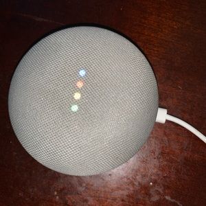 Google Home Mini